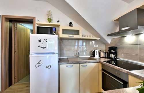 Seliste Dreznicko Apartment | Apartments and rooms Dragica, (16215), Selište Drežnicko, hr