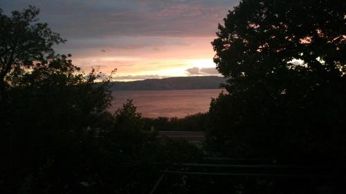 Sibinj Krmpotski House | Apartments and rooms Sanja