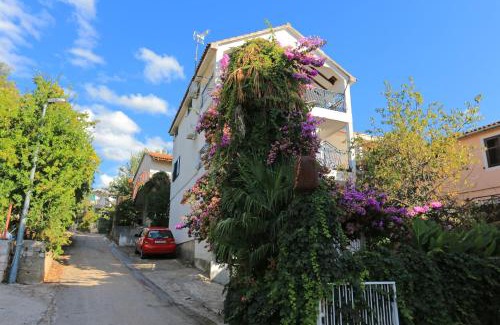 Grebastica Apartment | Apartments by the sea Grebastica, Sibenik - 19106