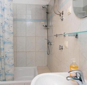 Viganj Apartment | Apartments by the sea Viganj, Peljesac - 10116