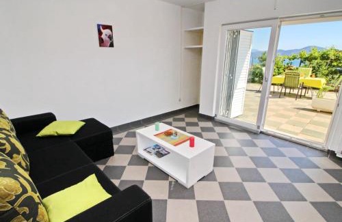 Drace Apartment | Apartments Gusti - One Bedroom Apartment with Terrace and Sea View