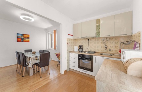 Kukljica Apartment | Apartments Kukljica - three bedroom apartment with a sea view