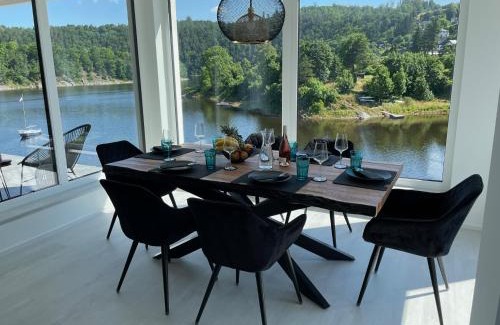 Saaldorf Apartment | Apartments Saaldorf-Ferienhaus mit 6 Apartments 45qm-120qm direkt am Thüringer Meer-Bleilochtalsperre