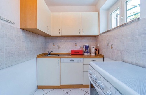 Veljun Primorski Apartment | Apartments Vukelić (28751-A2) - Senj