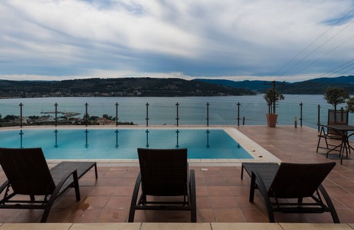 Theologos Apartment | Apartments with comfort and amazing sea view