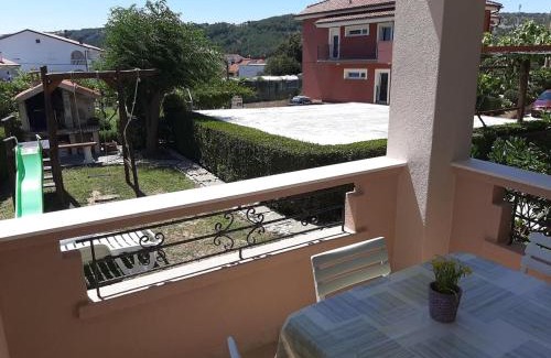 Lopar Apartment | Apartments with parking space Lopar, Rab - 18388