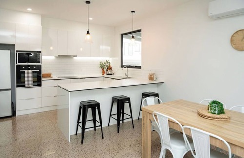 Port Campbell House | Apostle Escape Summar