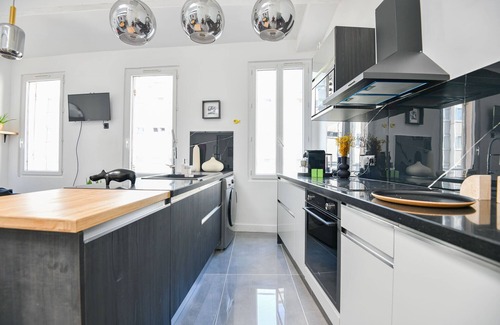 1st Arrondissement Apartment | Appart 3 ch clim proche Vieux-Port Gare St-Charles