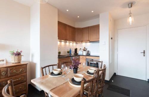 Pla d'Adet Apartment | Appart 7p Pieds de Pistes avec Piscine Chauffée - FR-1-296-345