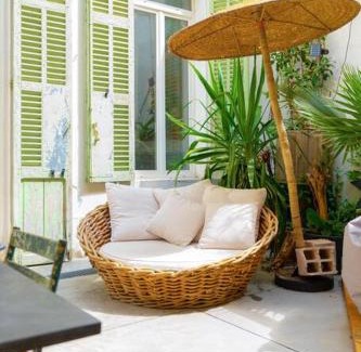 Thiers Apartment | Appart 90M2 with Garden in the heart of the City