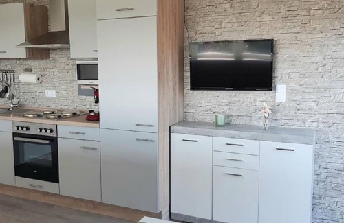 Schweigen-Rechtenbach Apartment | Appartement/fewo, Dusche, WC, Wohn-/schlafraum Nr2 - Gästehaus am Sonnenberg