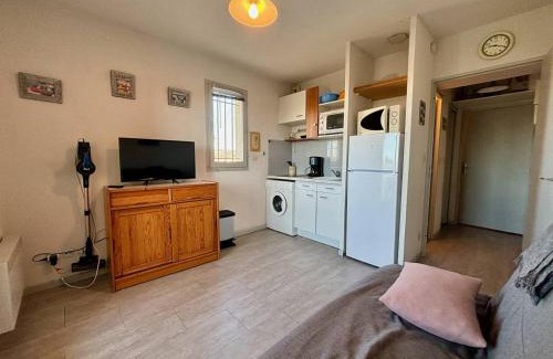 Les Bormettes Apartment | Appartement 2 pièces, 4 couchages, parking, La Londe-les-Maures - FR-1-826-6