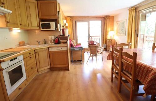 Areches Apartment | Appartement 3 Chambres pour 7/8 Pers., Proche Navette, Confort et Commodités à Arêches-Beaufort - FR-1-342-280