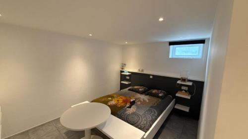 Sart-Dames-Avelines Apartment | Appartement 5 personne avec accès piscine jacuzzi disponibilité saisonnière NEW PROPERTY MANAGEMENT !