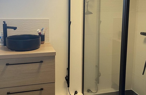 La Grace de Dieu Est Apartment | Appartement Chaleureux, Lumineux et Calme 60m2