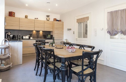 Riquewihr Apartment | Appartement DeLuxe*, Gîte 4★ : sauna, fitness, parking