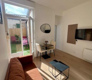 Abbeville Apartment | Appartement en rez de chaussée avec extérieur