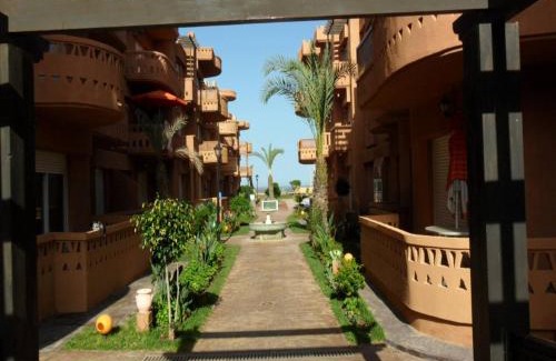 Figuig House | Appartement high standing piscine jardin mer proche Mohammedia