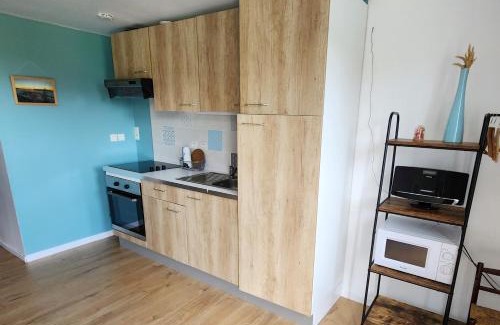 Pugny-Chatenod Apartment | Appartement indépendant dans maison au calme