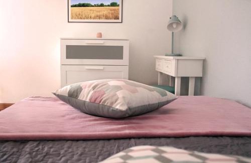 Montelimar Apartment | Appartement lumineux proche du CNPE Cruas avec Vue, Parking Sécurisé et Wifi rapide