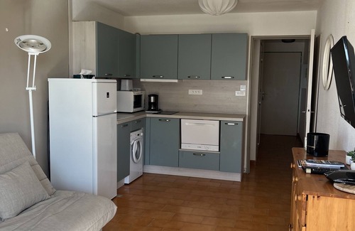 Plage de la Garonnette Apartment | Appartement vue mer Avec Balcon