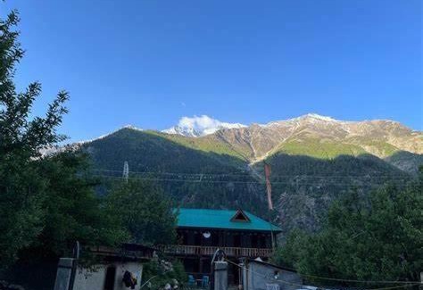 Rakchham House | Apple Grove