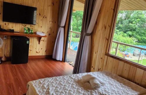 Hoa Long Hotel | Apple House & Coffee