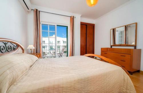 Canada Apartment | Apt 2 Quartos, AC, Varanda Garagem, Prestige For Home