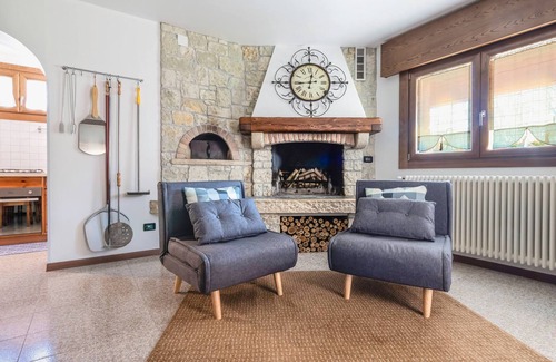 San Pietro di Feletto Apartment | Apt In Villa With Pool 45 Min Ve Unesco Area