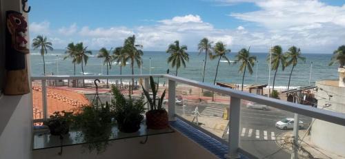 Amaralina Apartment | Apt lindo e novo vista mar com garagem orla de Pituba