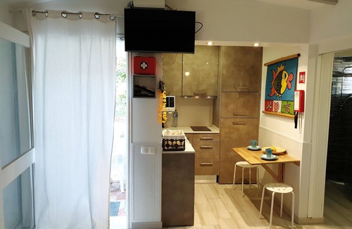 Vale de Carro Apartment | Apt near Falesia beach, fully equipped on ground floor for 4 people, adults children.