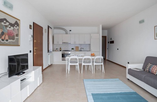 Biosio Apartment | APT with panoramic terrace overlooking the lake! Garage!