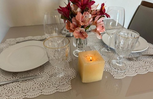 Camobi Apartment | Apto Requinte - king size bed, garage and elevator