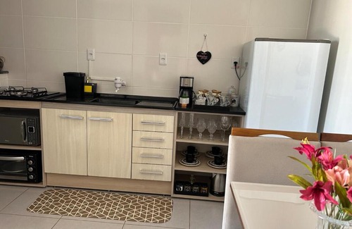 Camobi Apartment | Apto Requinte - king size bed, garage and elevator