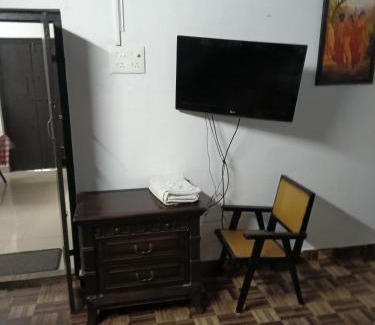 Kumarakom House | Aqualillies Water Front Heritage Homestay