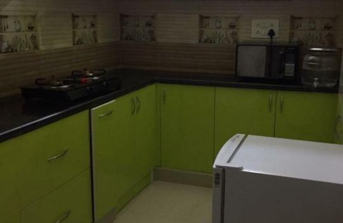 Vadapalani Apartment | AR HOME STAY