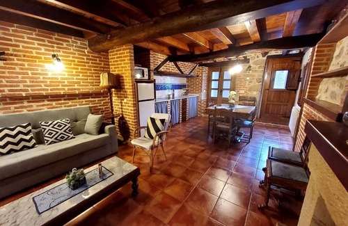 Penamellera Alta Apartment | AR. La Tablá - 4 people.disconnect in Asturias in the middle of nature.