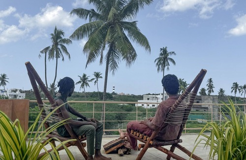 Balamurugan Nagar Villa | AR Lighthouse Bay Villa by Roscotel