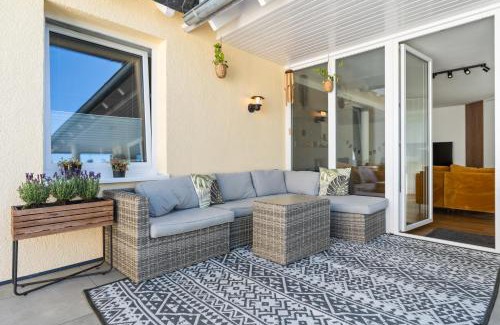 Wehrda Apartment | Ara - Loft, Big Terrace, BBQ, Tischkicker, PS4, Stream