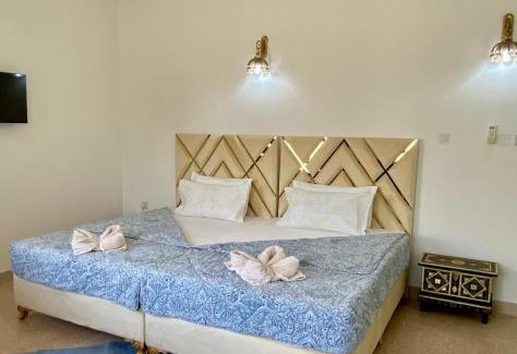 Qurm House | Arabian Nights Nook