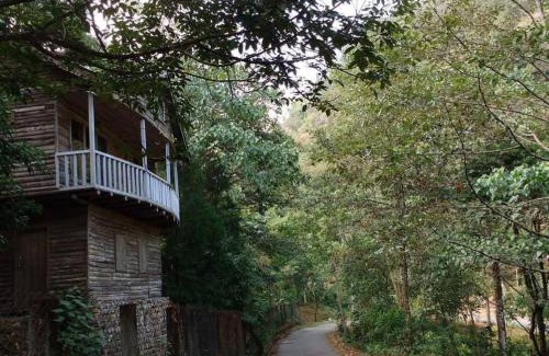 Darjeeling House | Aranya Baas By StayApart