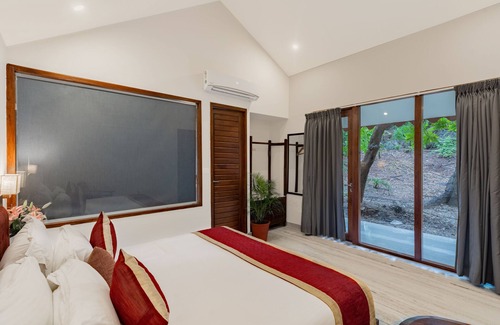 Udaipur City Centre Resort | Aranya Vilas