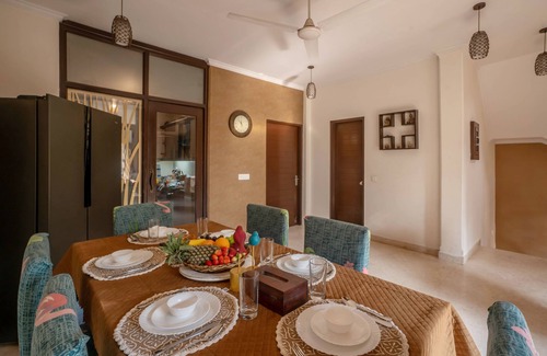 DLF Phase 3 House | Aravali Woods VacationVilla, 5 min from Cyber City