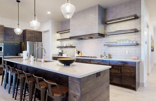 Santa Clara House | Arcadia 9 | Outdoor Living Spaces * BBQ * Poolside Location * Sleeps 25