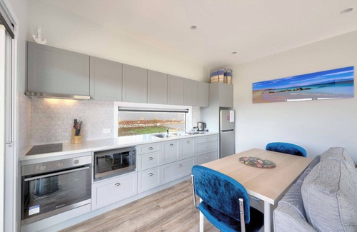 Coles Bay House | Archella 1 - Freycinet Holiday Houses