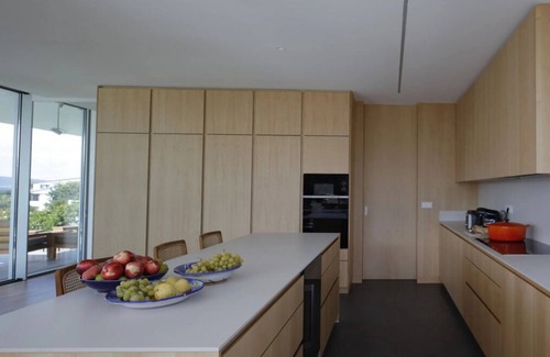 Vigo House | Architecture, views, tranquility, space and experiences in the Vigo estuary.