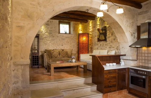 Argyroupoli Apartment | Arcus Suites