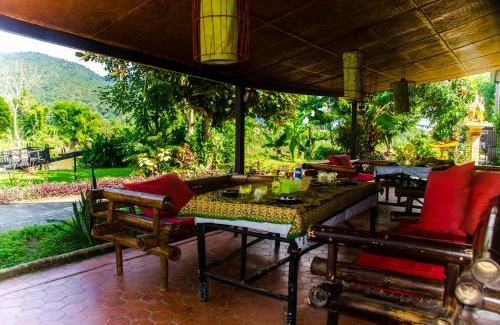 Mae Ai Resort | Areeya Phuree Resort Thaton