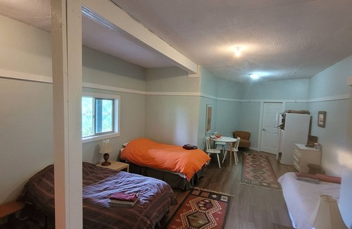 Bamfield House | Argo's Landing