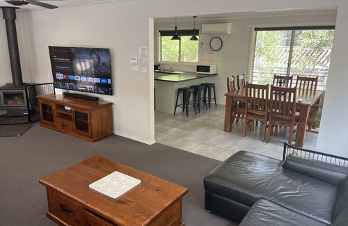 Halls Gap House | Arinya view - Peaceful, Modern & Cozy